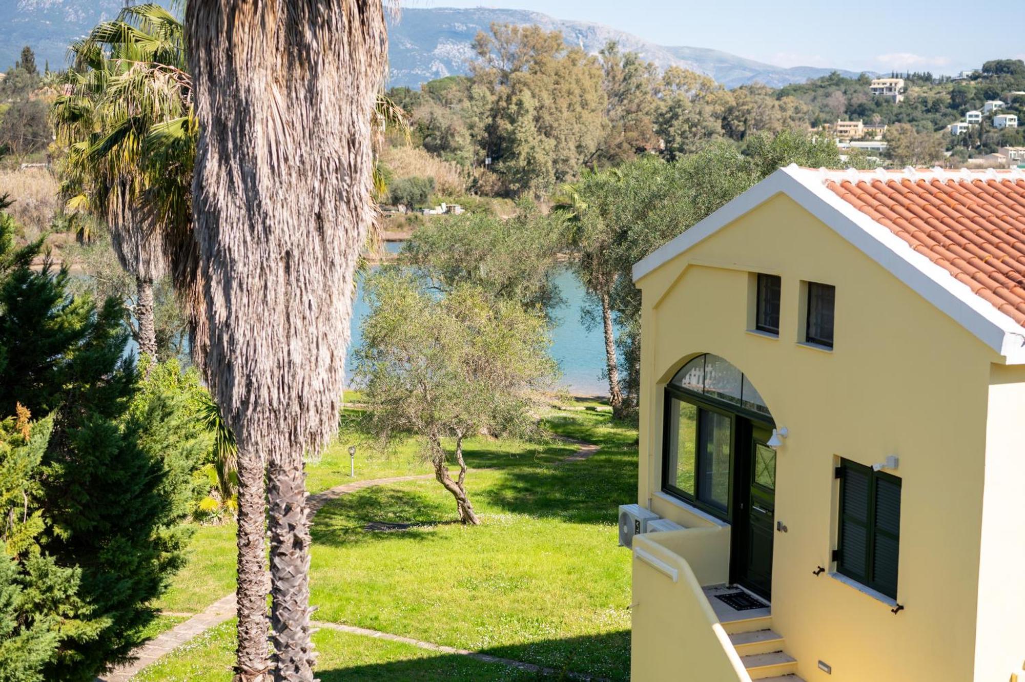 Palm Tree Corfu Apt. Danilia Dış mekan fotoğraf